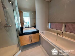 2-BR Condo at Fullerton Sukhumvit near BTS Ekkamai