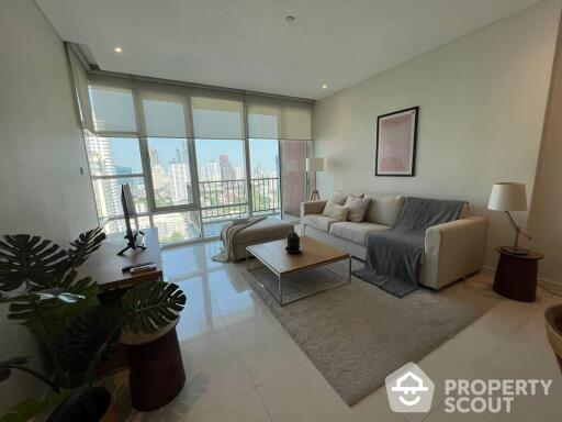 2-BR Condo at Fullerton Sukhumvit near BTS Ekkamai