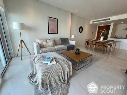 2-BR Condo at Fullerton Sukhumvit near BTS Ekkamai