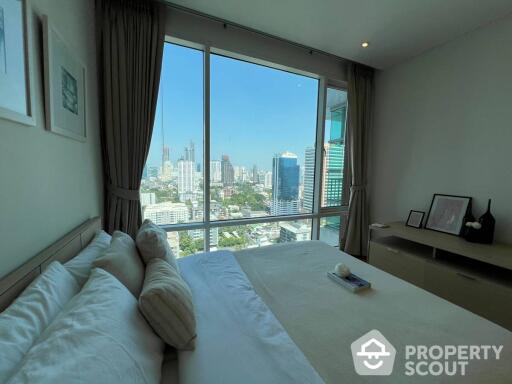 2-BR Condo at Fullerton Sukhumvit near BTS Ekkamai