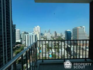 2-BR Condo at Fullerton Sukhumvit near BTS Ekkamai