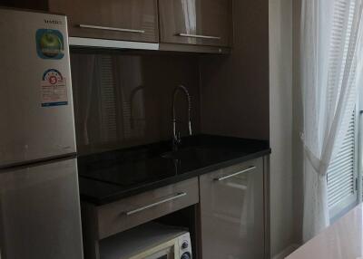 1-BR Condo near BTS Asok (ID 418787)