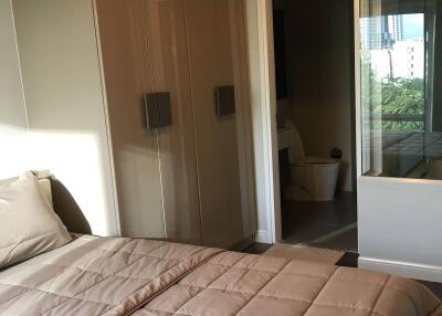 1-BR Condo near BTS Asok (ID 418787)