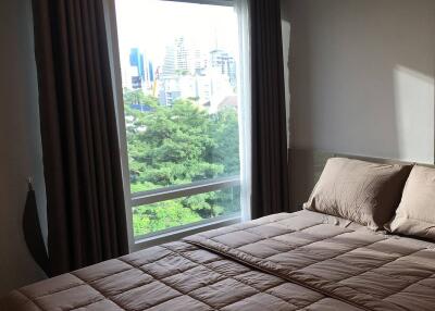 1-BR Condo at The Crest Sukhumvit 49 near BTS Thong Lor (ID 418787)