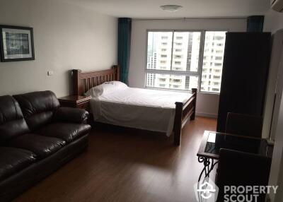 Studio Condo at Condo One X Sukhumvit 26 near BTS Phrom Phong