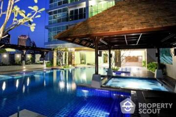 2-BR Condo at The Prime11 Sukhumvit Condominium near BTS Nana