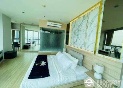 1-BR Condo at Sky Walk Residences near BTS Phra Khanong