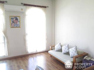 3-BR Townhouse in Chong Nonsi