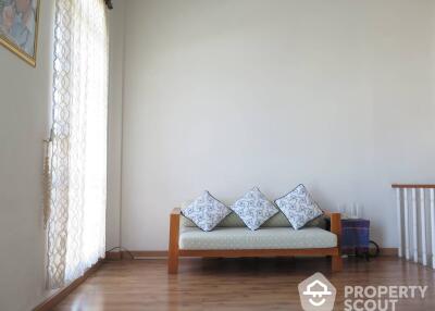 3-BR Townhouse in Chong Nonsi