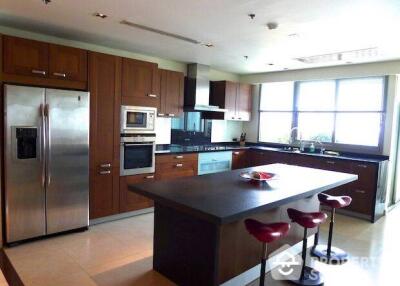 4-BR Condo at The Lakes Bangkok near BTS Asok