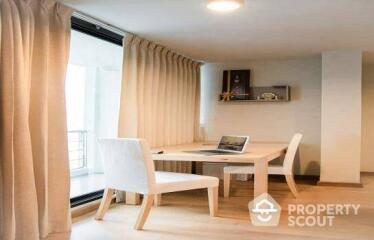 1-BR Condo at Bangkok Feliz Sukhumvit 69 near BTS Phra Khanong