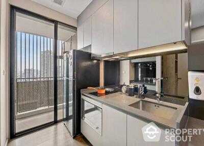 1-BR Condo at The Room Sukhumvit 69 near BTS Phra Khanong