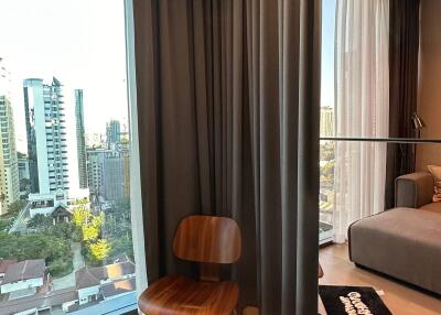 1-BR Condo at The Strand Thonglor near BTS Thong Lor