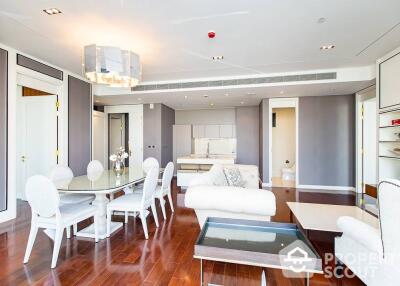 2-BR Condo at Marque Sukhumvit near BTS Phrom Phong