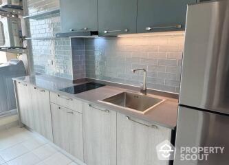 1-BR Condo at Life @ Sukhumvit 65 near BTS Phra Khanong