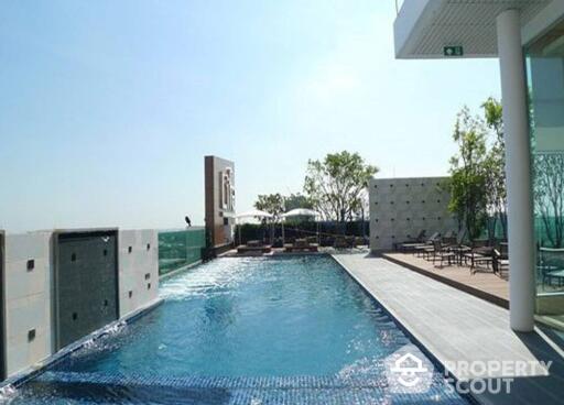 1-BR Condo at Life @ Sukhumvit 65 near BTS Phra Khanong