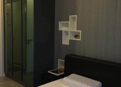 1-BR Condo at The Room Sukhumvit 69 near BTS Phra Khanong