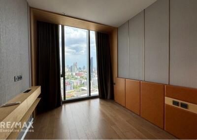 Modern 2 Bedroom Condo for Rent in Prompong Area, 9 Mins Walk to BTS Phrom Phong