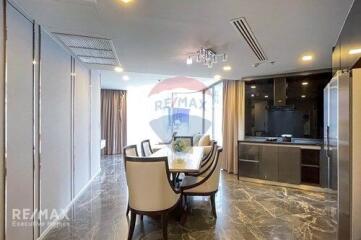 Luxurious Western-style 3-Bed Condo, 10 Mins Walk to Promphong BTS