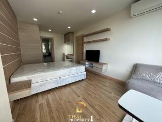 Modern Beachfront Condo 3 Bedrooms at Whale Marina Condominium - Na Jomtien