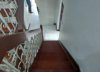 Staircase with decorative railing