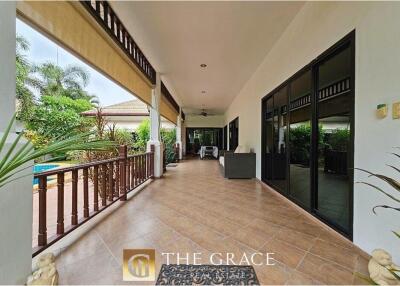 Nature Valley,Thai-Modern Villa, 3 Bed 2 Bath in Hua Hin Soi 70 For Sale