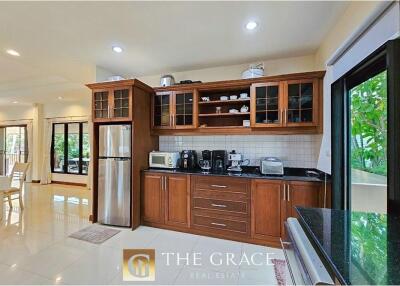 Nature Valley,Thai-Modern Villa, 3 Bed 2 Bath in Hua Hin Soi 70 For Sale