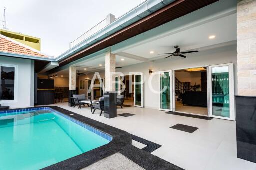 JUST LISTED 4 bedrooms 5 bathrooms in East Pattaya