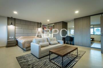 JUST LISTED 4 bedrooms 5 bathrooms in East Pattaya