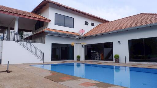 5 bedroom House in Paradise Villa 1 East Pattaya