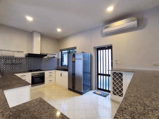 5 bedroom House in Paradise Villa 1 East Pattaya