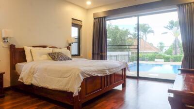 5 bedroom House in Paradise Villa 1 East Pattaya