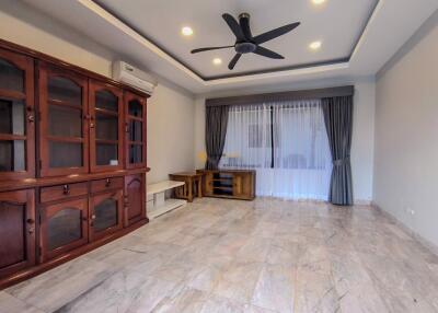 5 bedroom House in Paradise Villa 1 East Pattaya