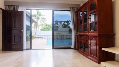 5 bedroom House in Paradise Villa 1 East Pattaya