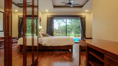 5 bedroom House in Paradise Villa 1 East Pattaya