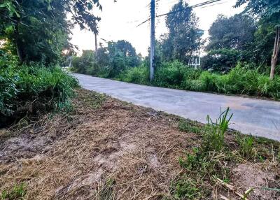 Choose Your Perfect Plot in Naam Phrae, Chiang Mai