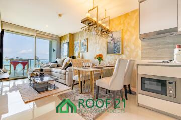 Exquisite 47 sqm Seaview Residence: 29th Floor Elegance with Custom-Built Furnishings