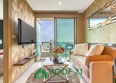 Elegant 1-Bedroom Seaview Residence: 21st Floor with High-Quality Decor and Premium Amenities