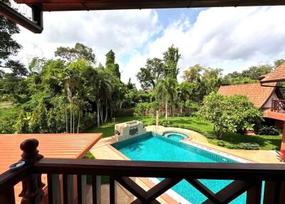 Large single house with large private pool for sale