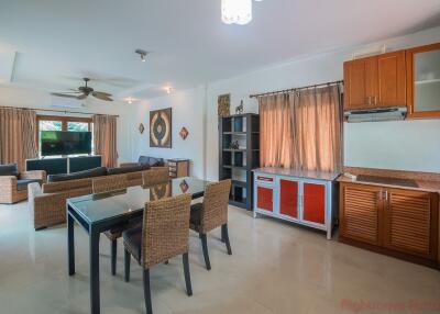 2 Bed House For Rent In East Pattaya - Impress House