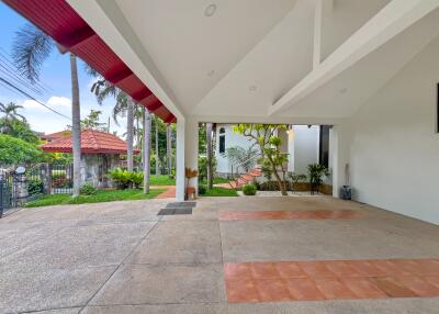 House For Sale In Pattaya