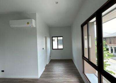 For Sale Bangkok Single House Burasiri Krungthepkreetha Krungthepkreetha 15 Bang Kapi