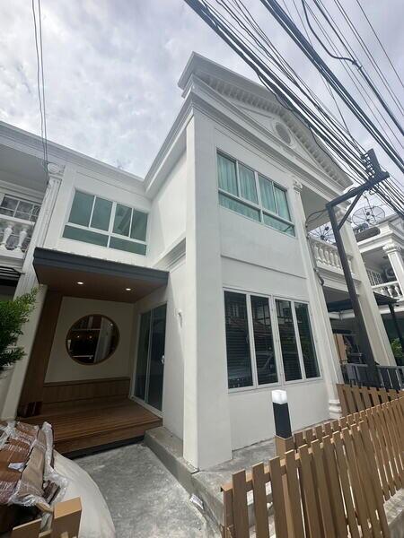 For Rent Bangkok Home Office Sukhumvit BTS On Nut Phra Khanong