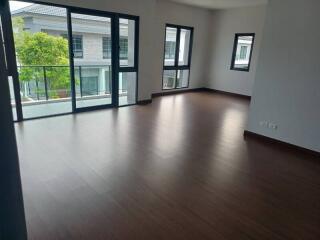 For Rent Samut Prakan Town House The City Bangna Bang Phli Yai Bang Phli