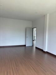 For Rent Samut Prakan Town House The City Bangna Bang Phli Yai Bang Phli