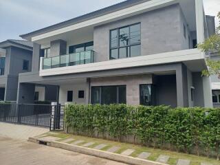 For Rent Samut Prakan Town House The City Bangna Bang Phli Yai Bang Phli