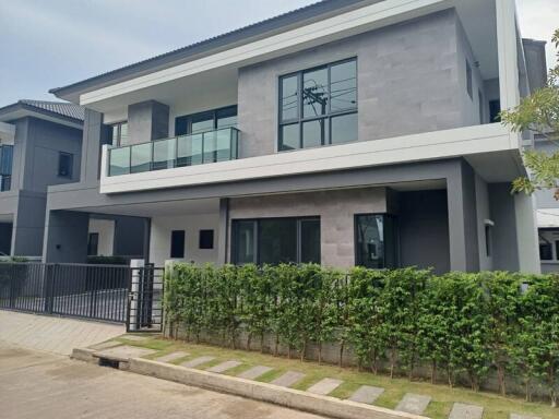 For Rent Samut Prakan Town House The City Bangna Bang Phli Yai Bang Phli