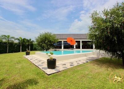 Luxury pool villa Khao Tao Hua Hin for sale