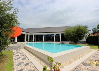 Luxury pool villa Khao Tao Hua Hin for sale