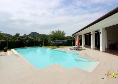 Luxury pool villa Khao Tao Hua Hin for sale